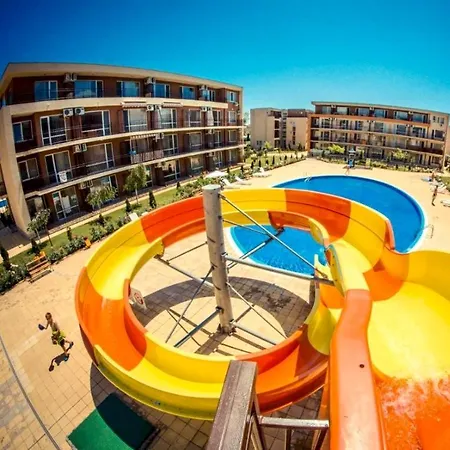 Fort Garden סאני ביץ'